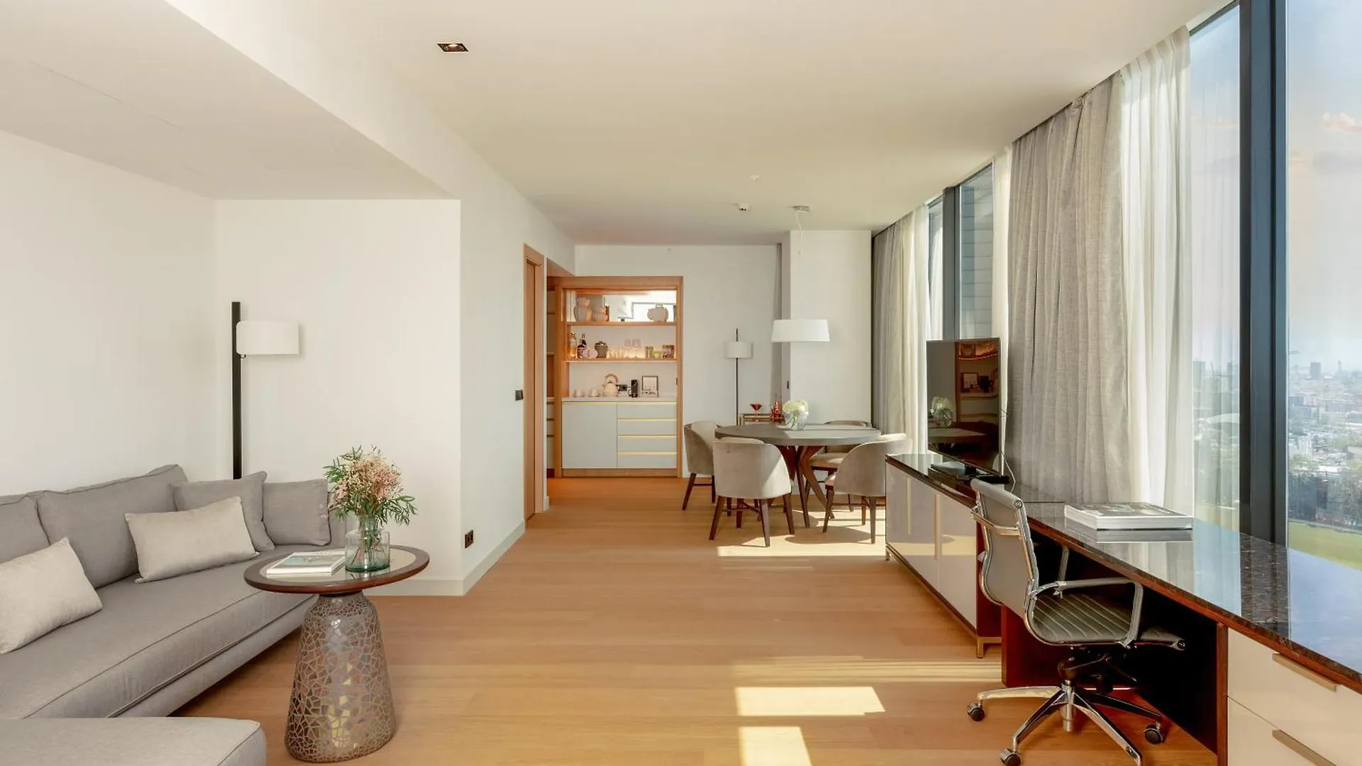 Torre Melina, A Gran Melia Hotel Barcelona